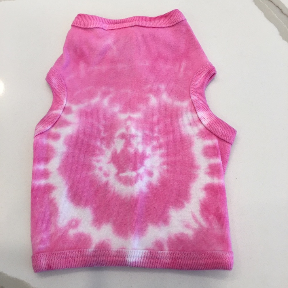 ***SALE***NWOT Custom Tie-Dyed Lucky Horseshoe Doggie Tee